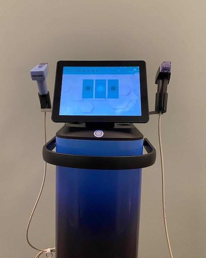 M8 RF Radio Frequency microneedle Skin rejuvenation device