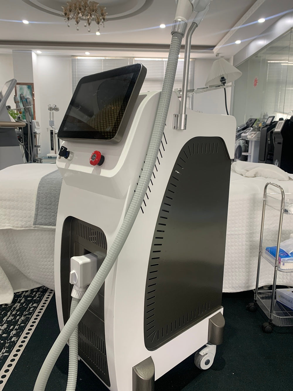 IPL Skin Rejuvenation, wrinkle, acne, rosacea, pigmentation, red blood and hair removal system image 2